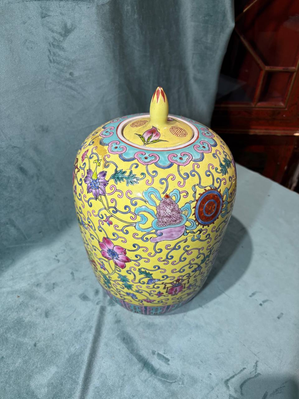 Ваза с крышкой в стиле шинуазри 2 штуки