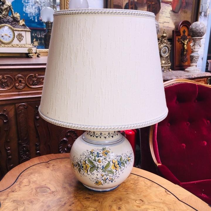 Лампа настольная винтажная