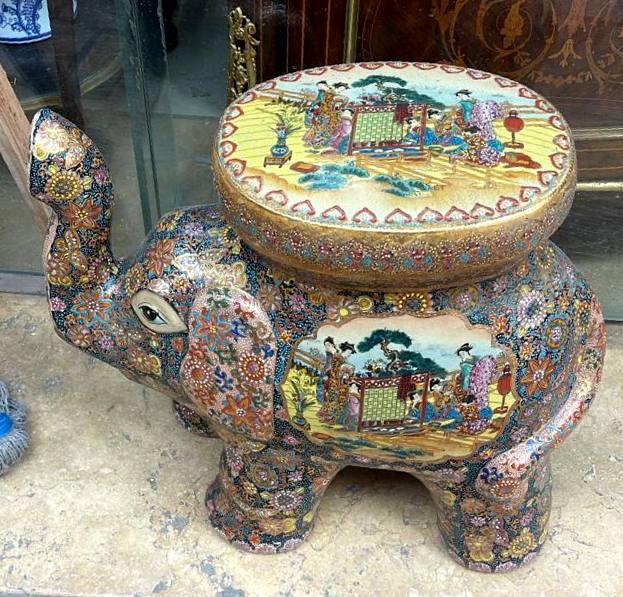 Подставка/Скульптура/фигура Слон в стиле шинуазри