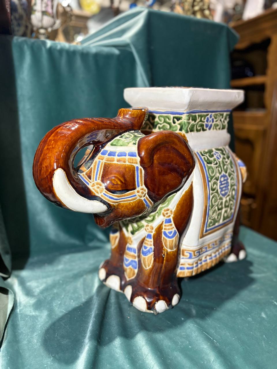 Подставка/Скульптура/фигура Слон