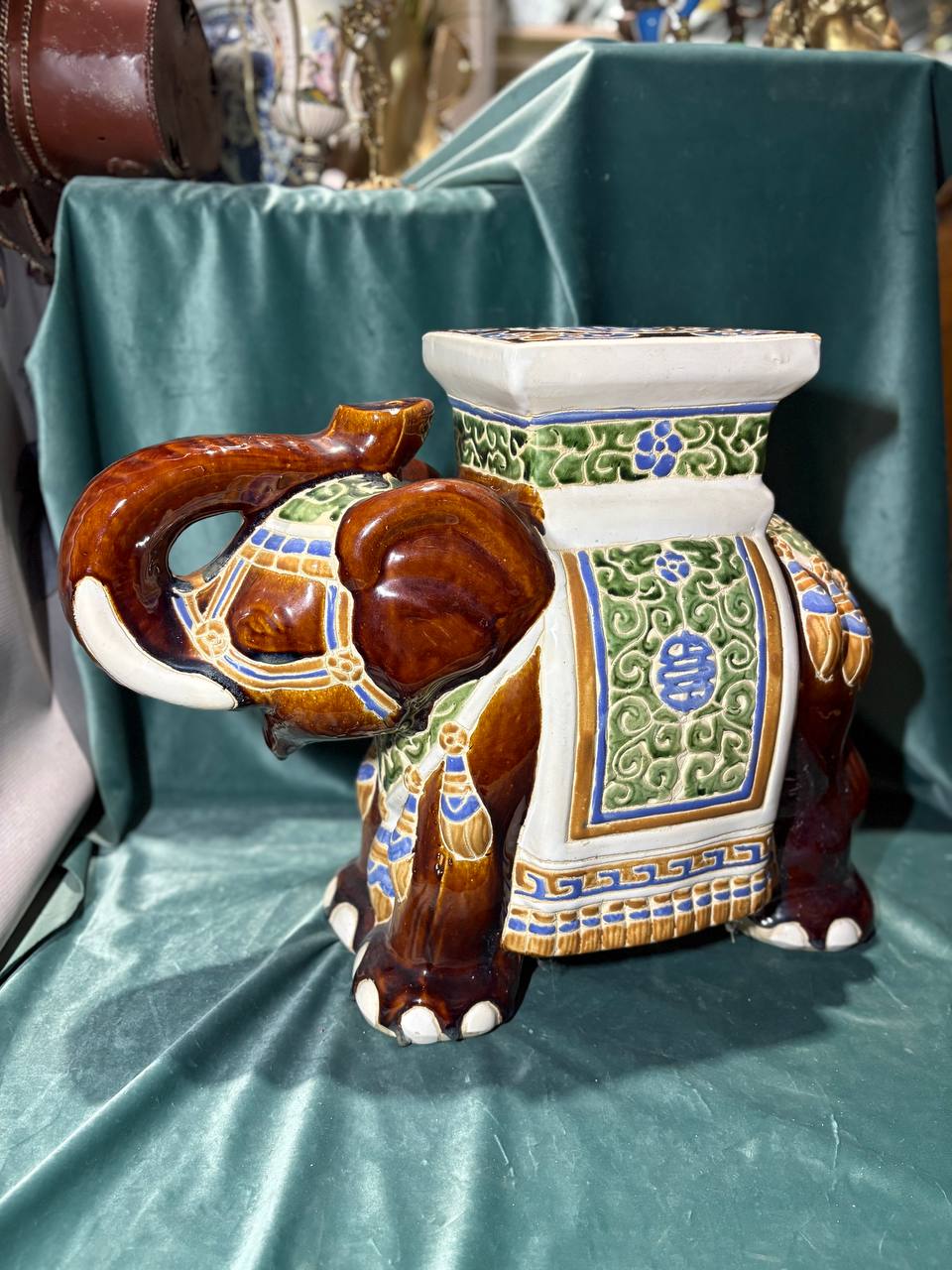 Подставка/Скульптура/фигура Слон