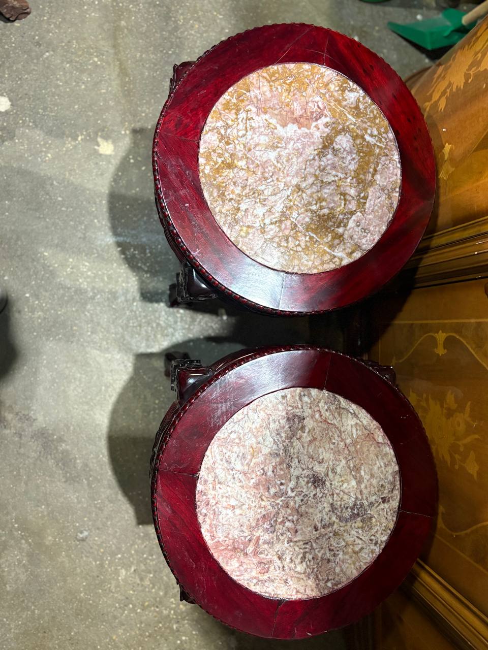 Подставка в восточном стиле 2 штуки