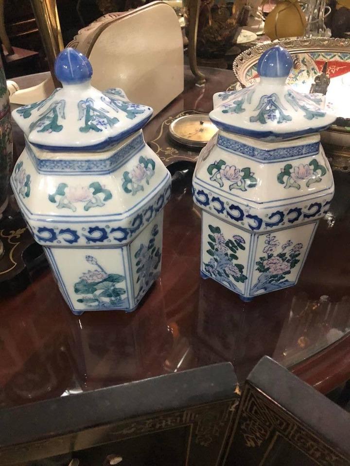 Ваза с крышкой/банка 2 штуки