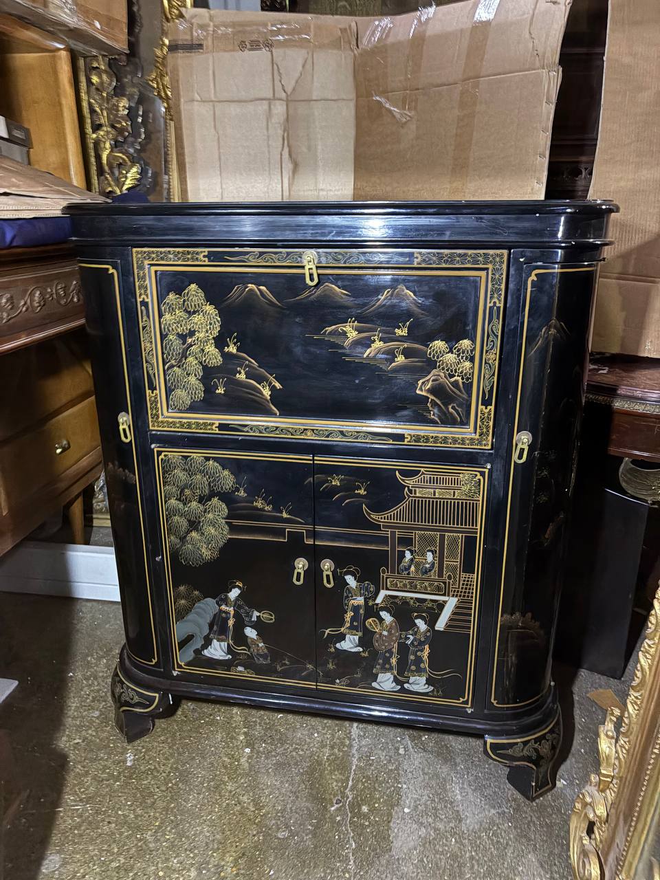 Тумба/Бар/Шкаф барный в стиле шинуазри