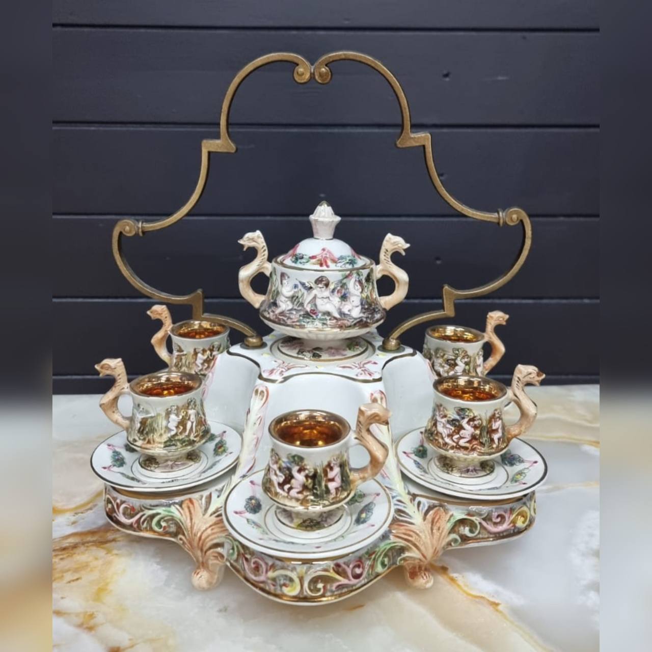 Сервиз чайный/кофейный на подставке от Каподимонте