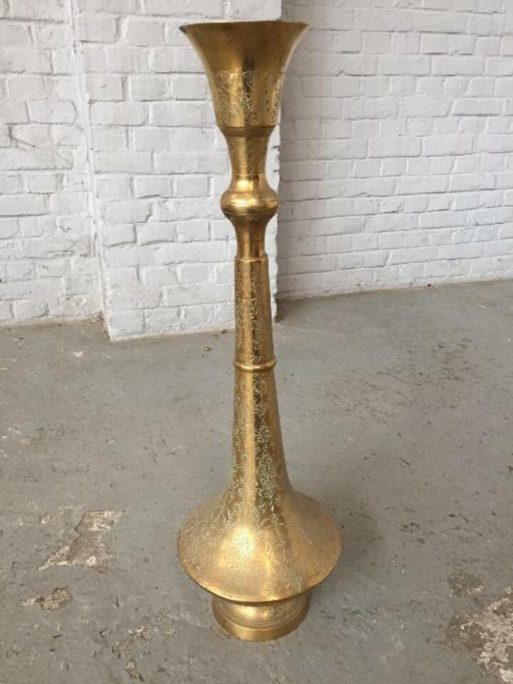 Ваза напольная медная