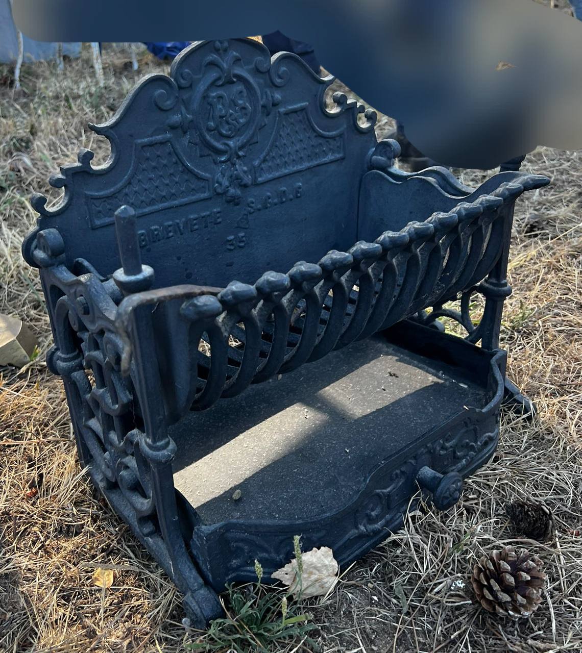 Дровница/Подставка для дров винтажная