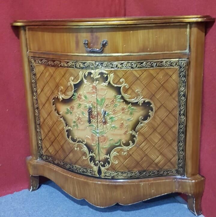 Комод/тумба в стиле венецианского барокко