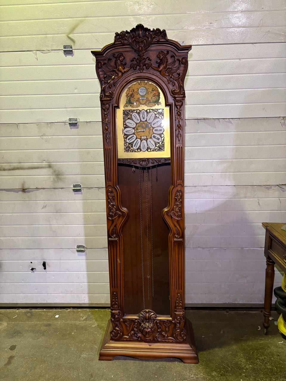 Часы напольные в стиле неоренессанс