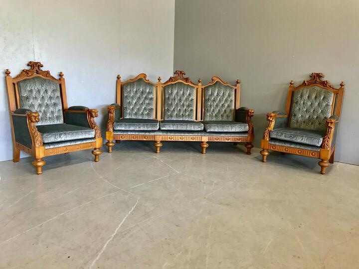 Комплект мягкой мебели в стиле неоренессанс