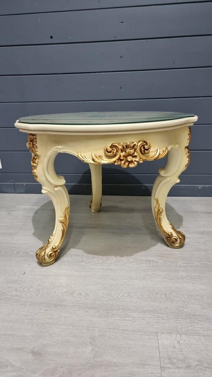 Стол в стиле венецианского барокко