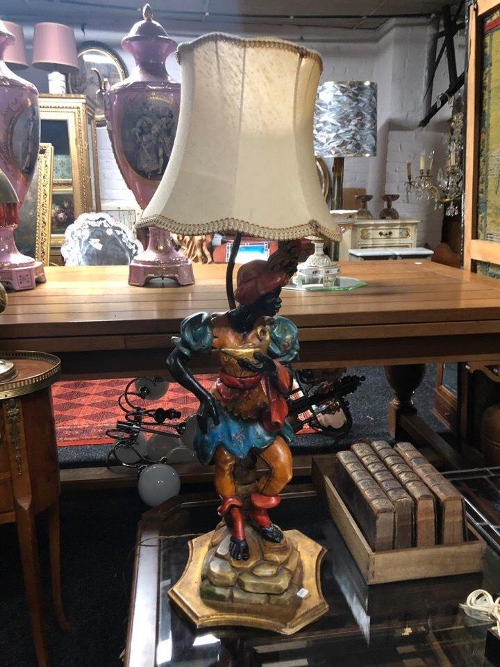 Лампа настольная винтажная