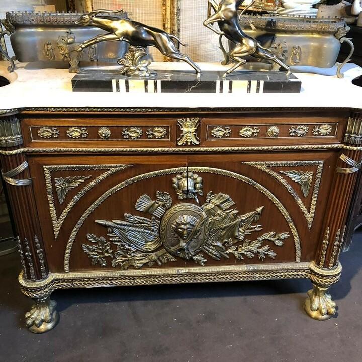 Комод в стиле ампир