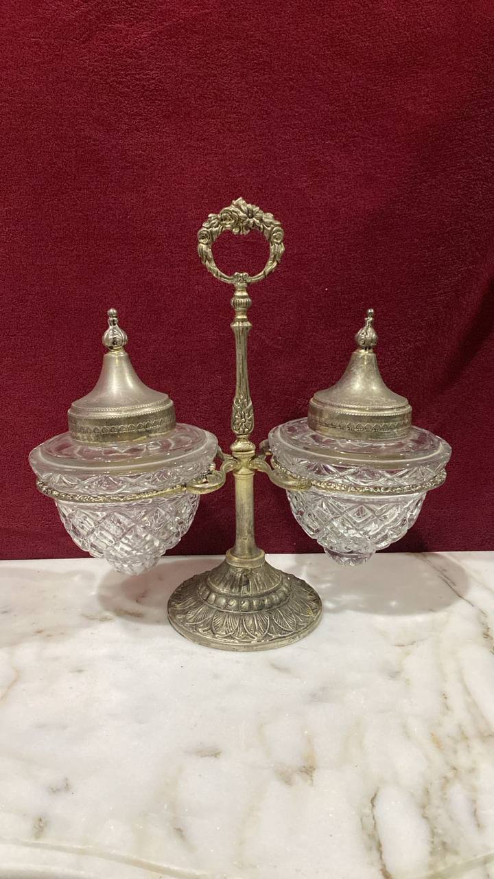 Круэт/Ваза/Спецовница на подставке