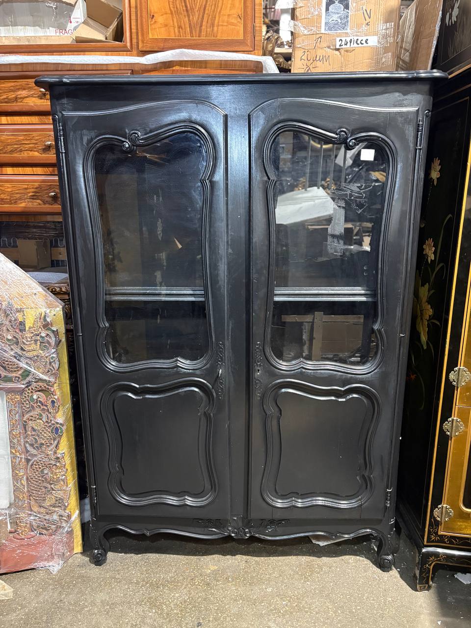 Шкаф/Витрина в стиле Людовика XV