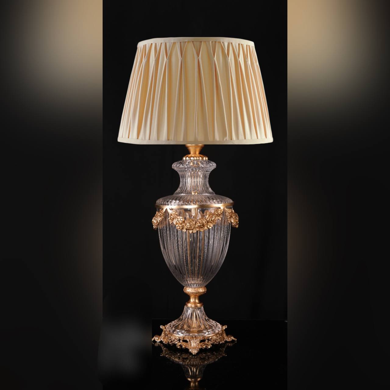 Лампа настольная винтажная