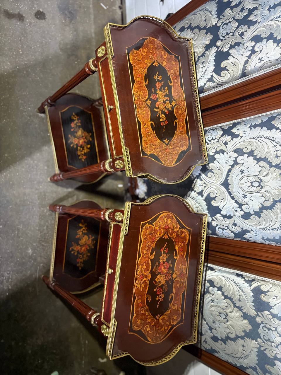 Стол консольный в стиле Людовика XVI 2 штуки