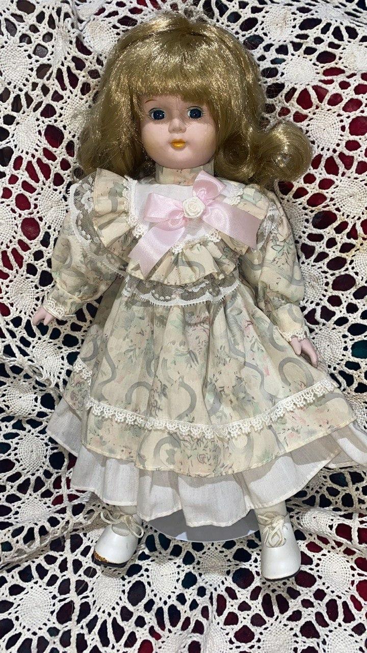 Кукла винтажная