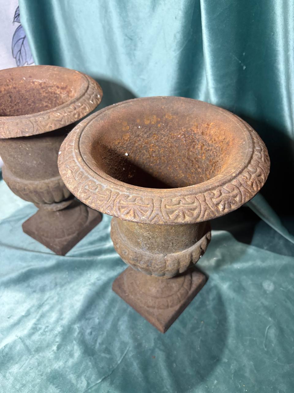 Вазон садово-парковый 2 штуки