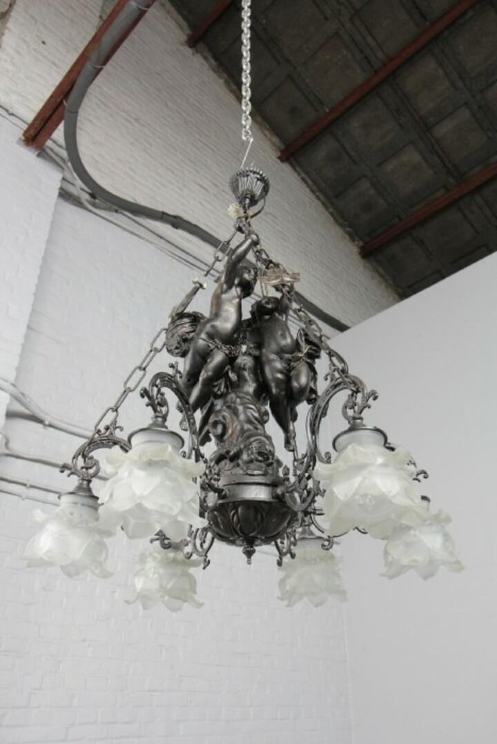 Люстра винтажная в стиле барокко
