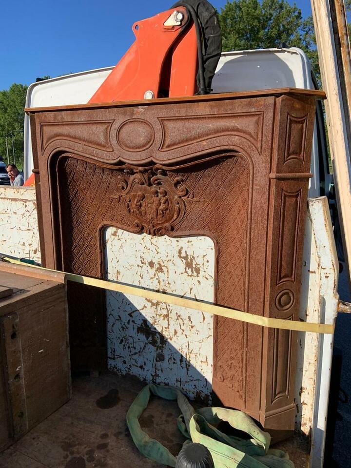 Портал каминный в стиле ренессанс чугунный