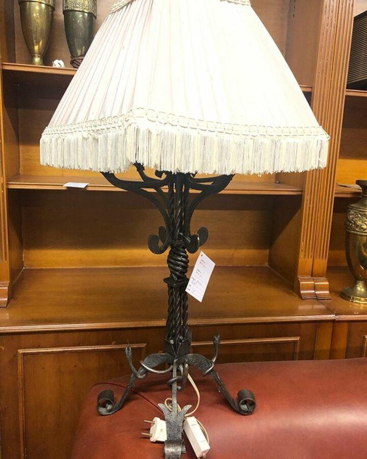 Лампа настольная винтажная