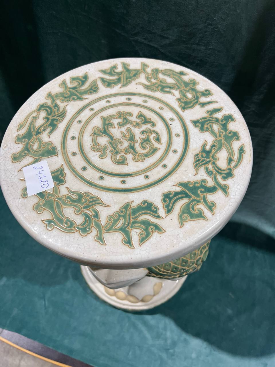 Подставка в восточном стиле