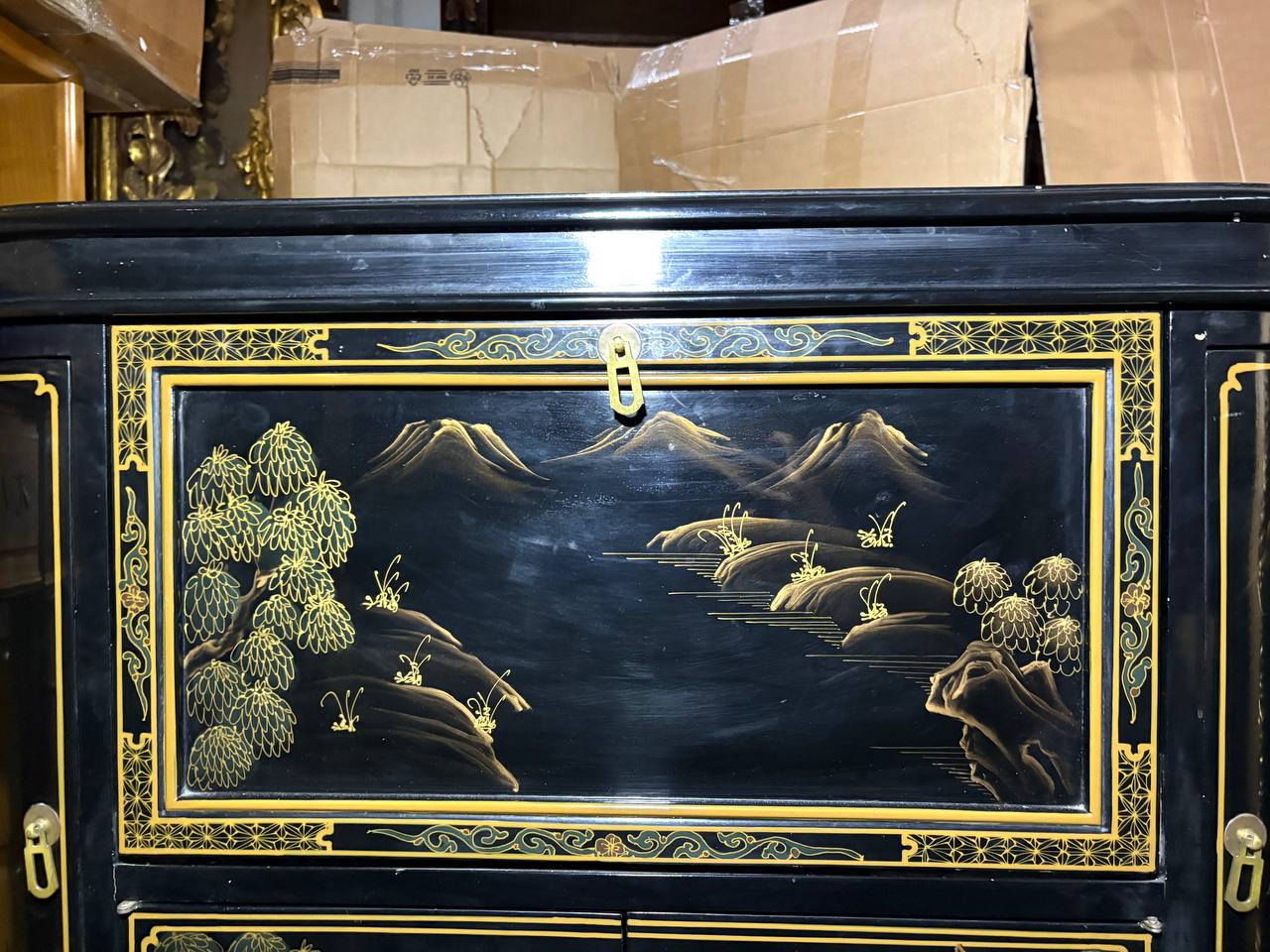 Тумба/Бар/Шкаф барный в стиле шинуазри