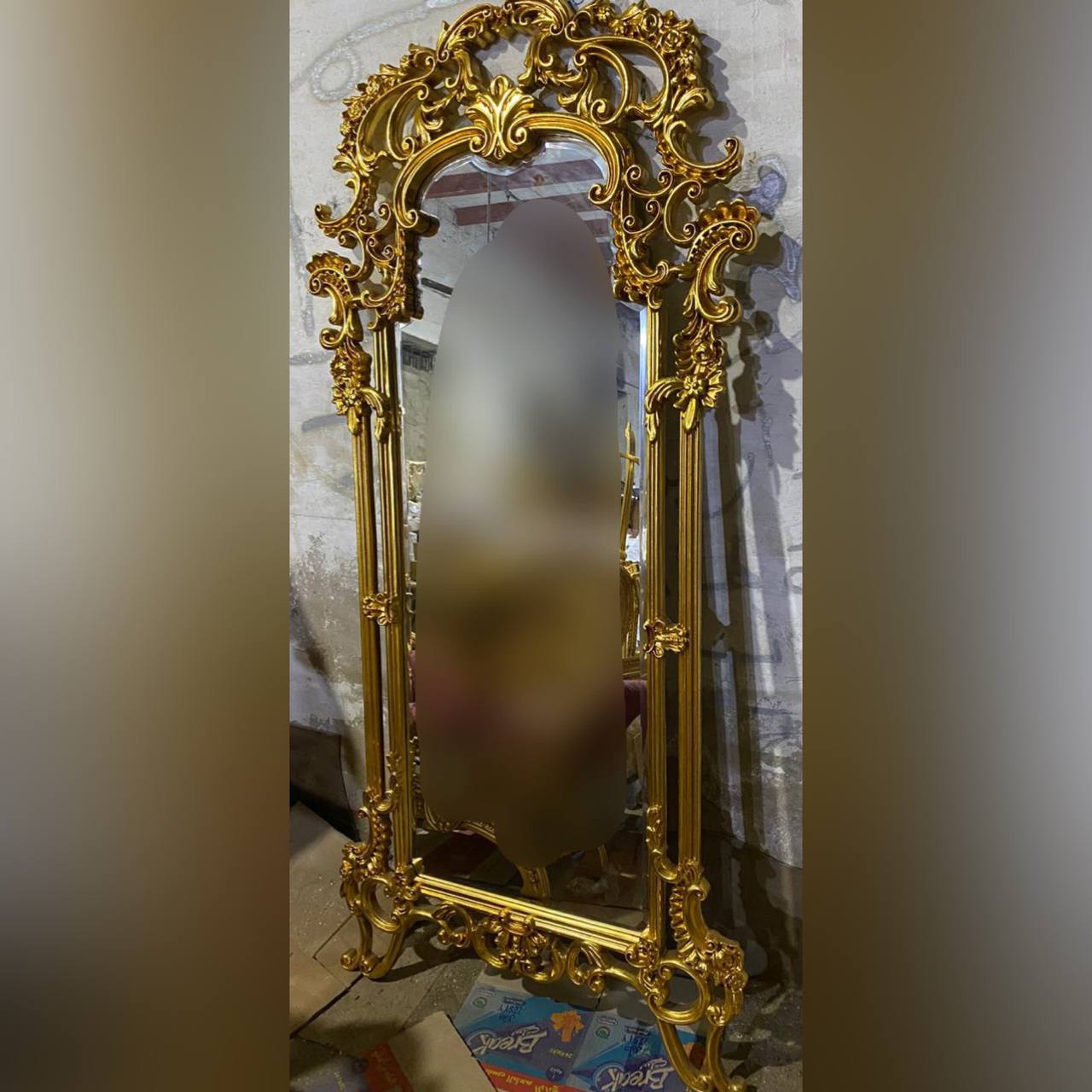 Зеркало в дворцовом стиле