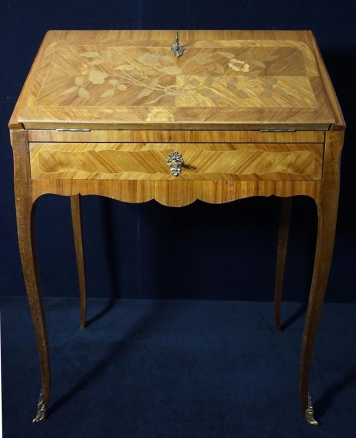 Бюро в стиле Людовика XV