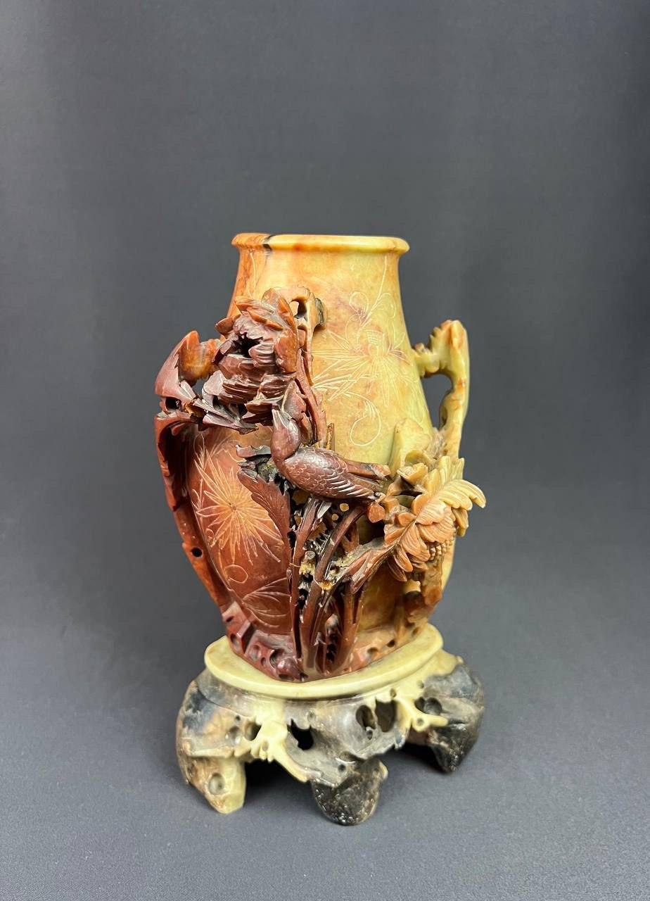 Ваза в восточном стиле