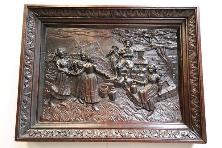 Картины из дерева 2 штуки