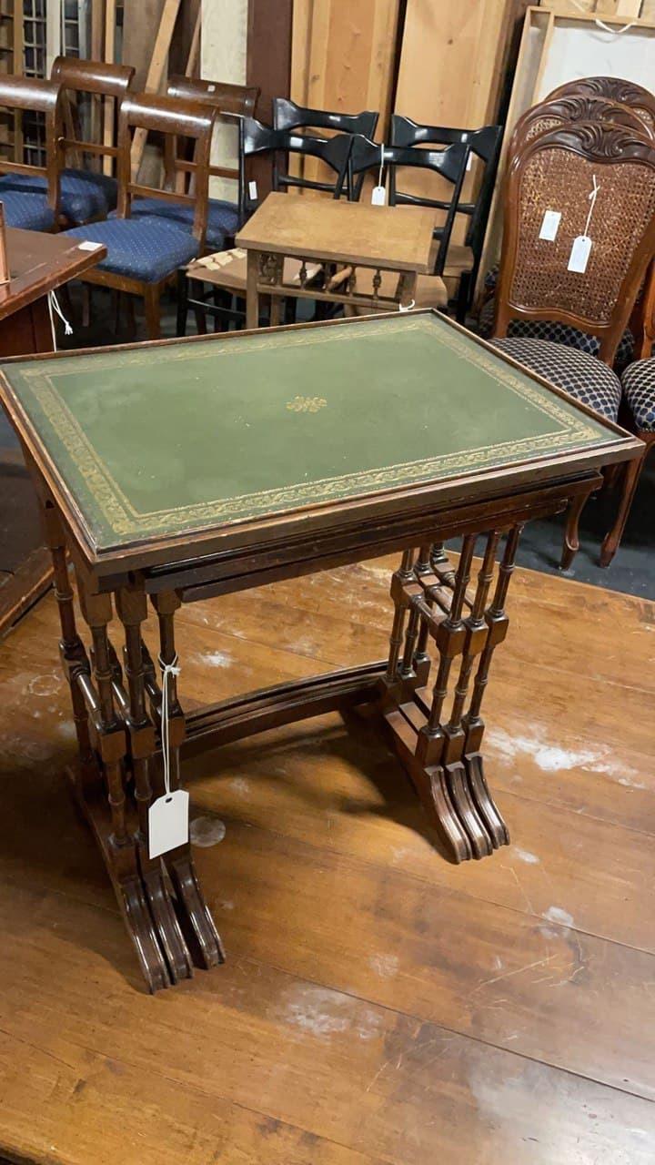 Сет Стол 3 штуки