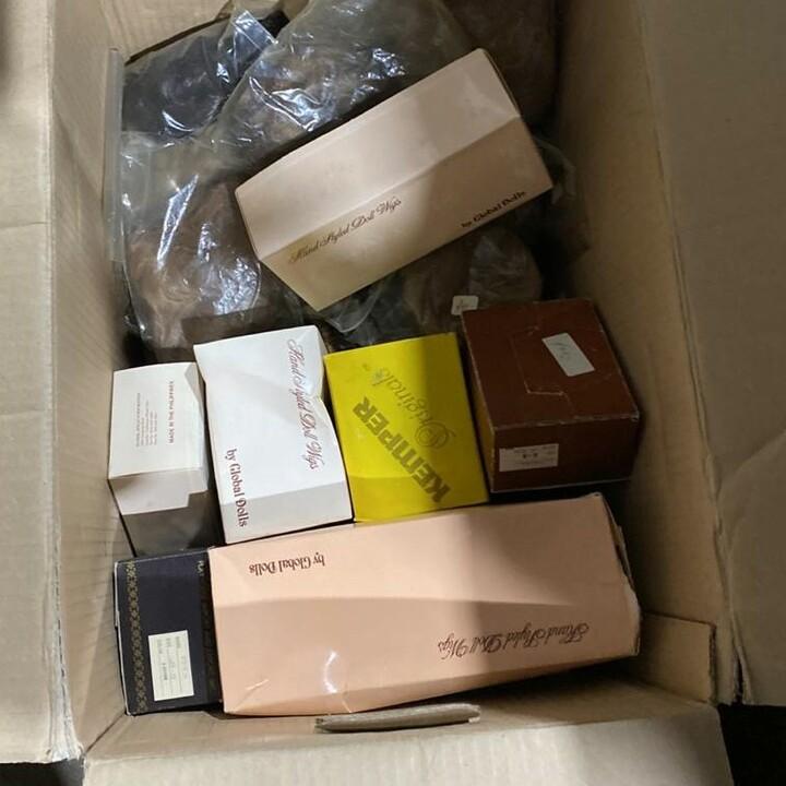 Парики винтажные для фарфоровых кукол