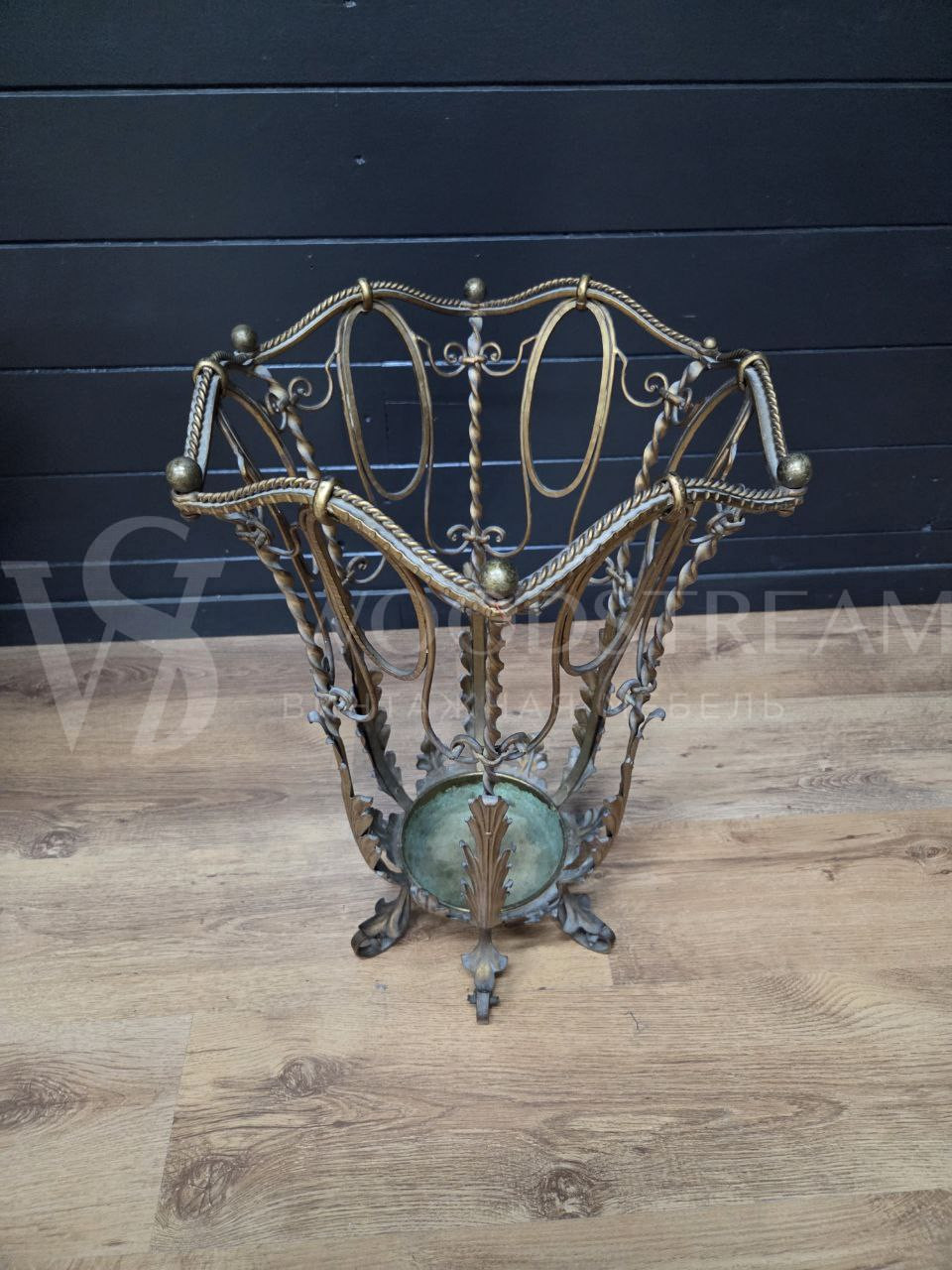 Зонтница/Подставка для зонтов в стиле Людовика XV