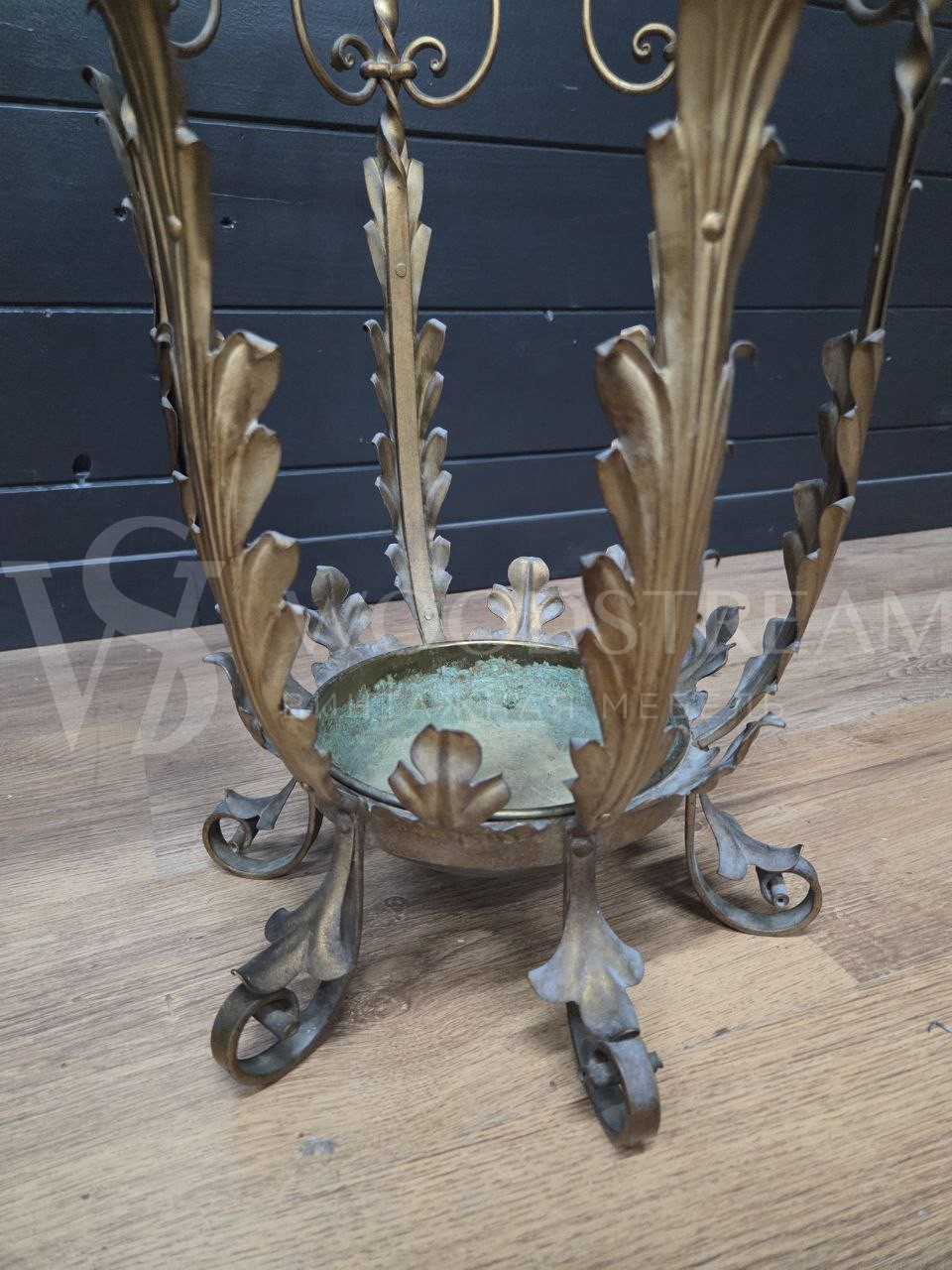 Зонтница/Подставка для зонтов в стиле Людовика XV