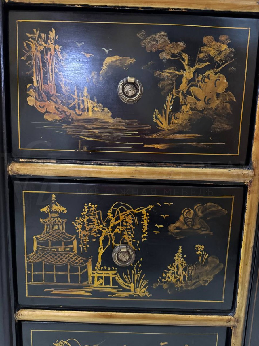 Комод в стиле шинуазри