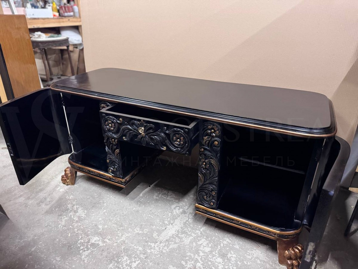 Стол письменный в стиле шинуазри