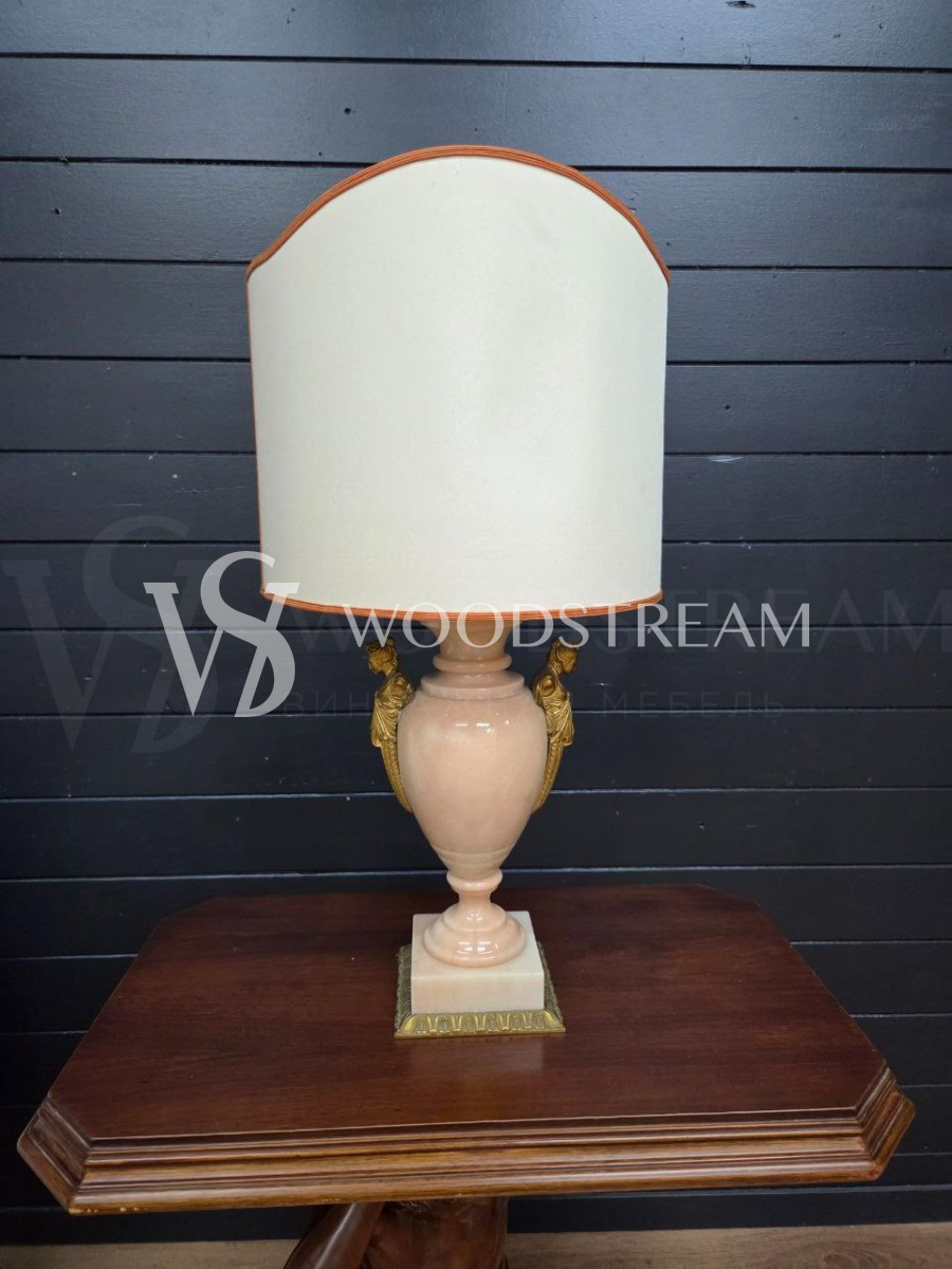 Лампа настольная винтажная