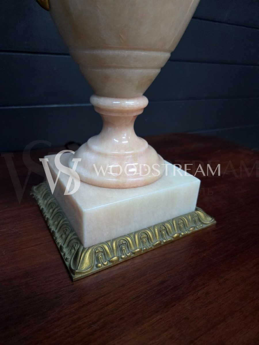 Лампа настольная винтажная