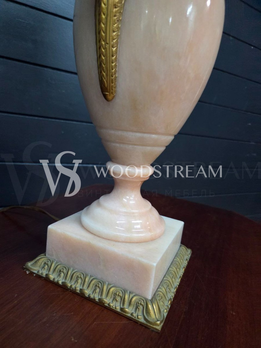 Лампа настольная винтажная