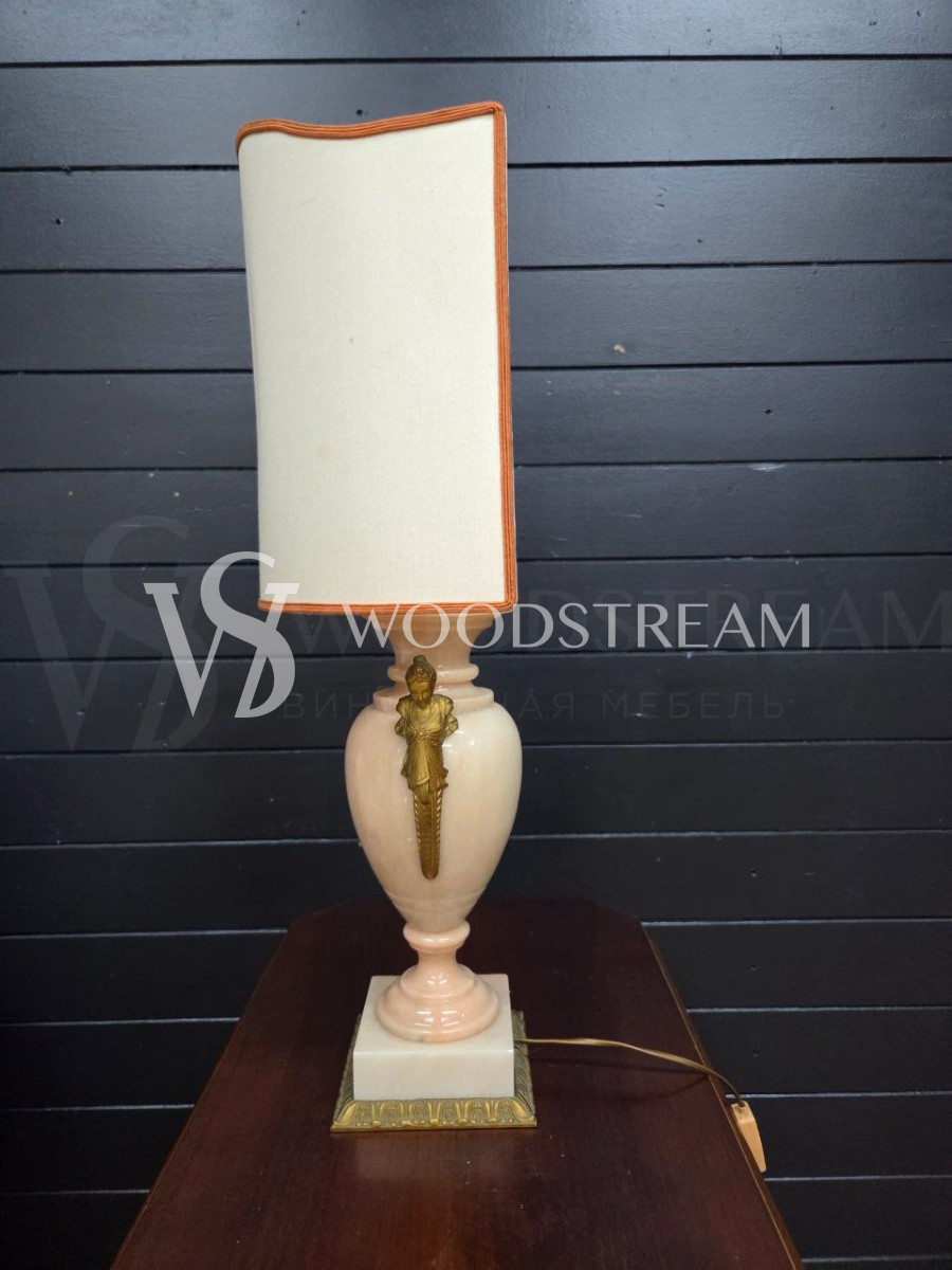 Лампа настольная винтажная