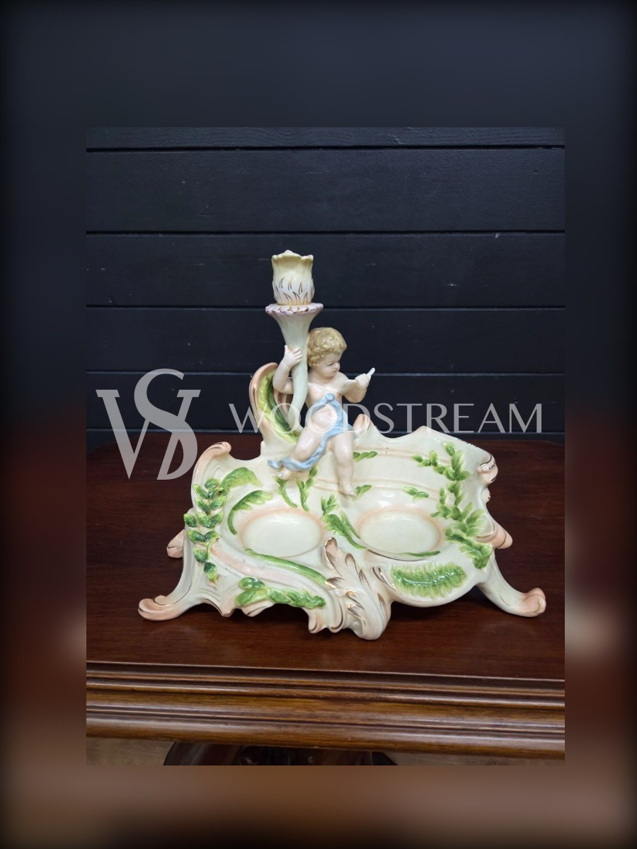 Подсвечник с Путти в стиле венецианского барокко