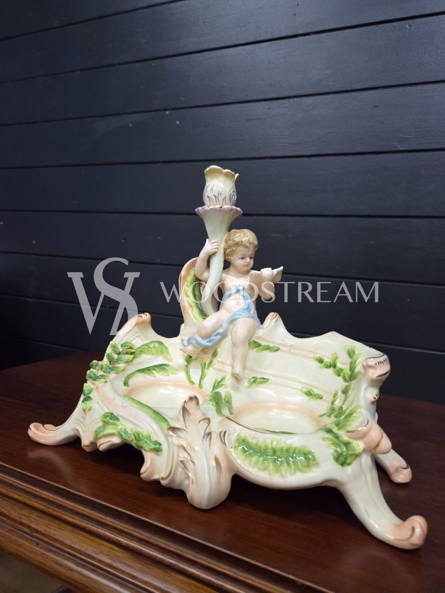 Подсвечник с Путти в стиле венецианского барокко