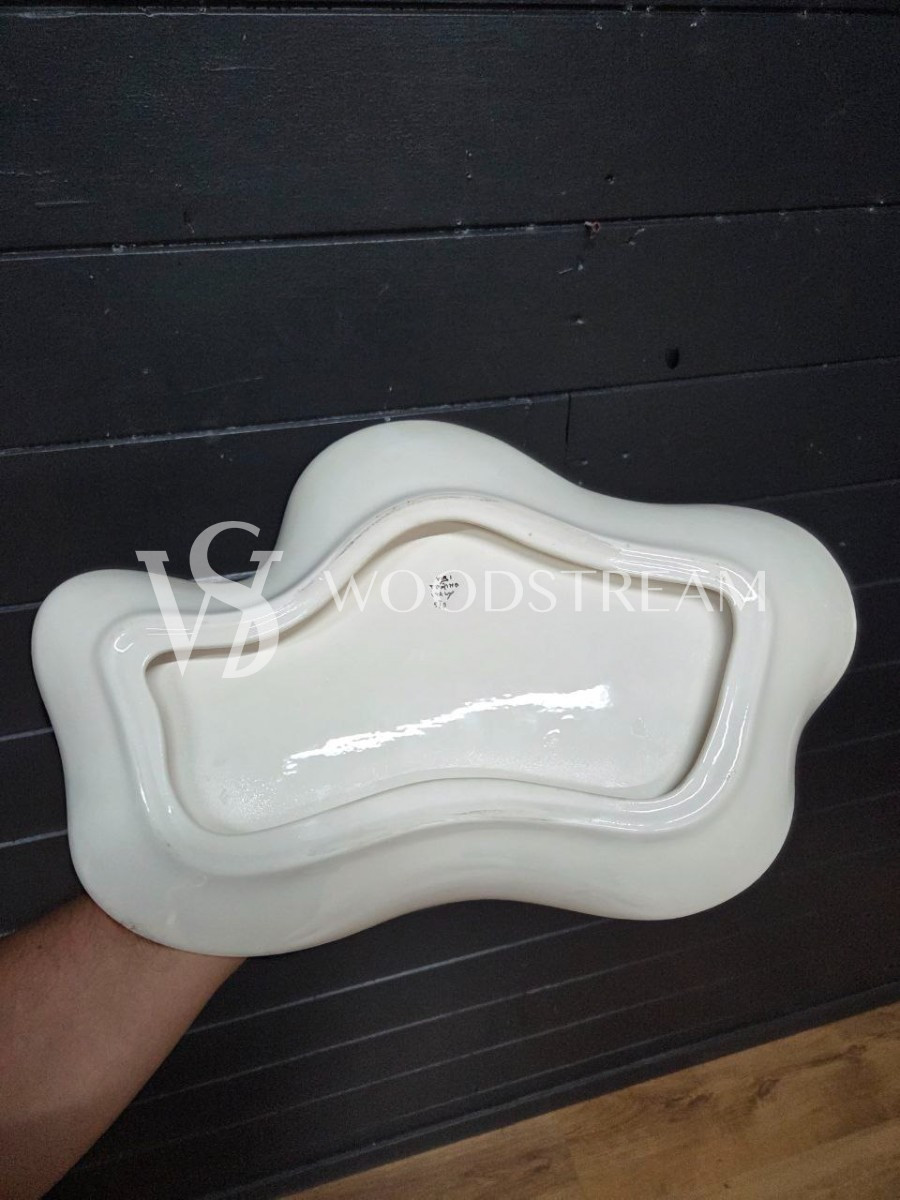 Тарелка декоративная со сценой охоты