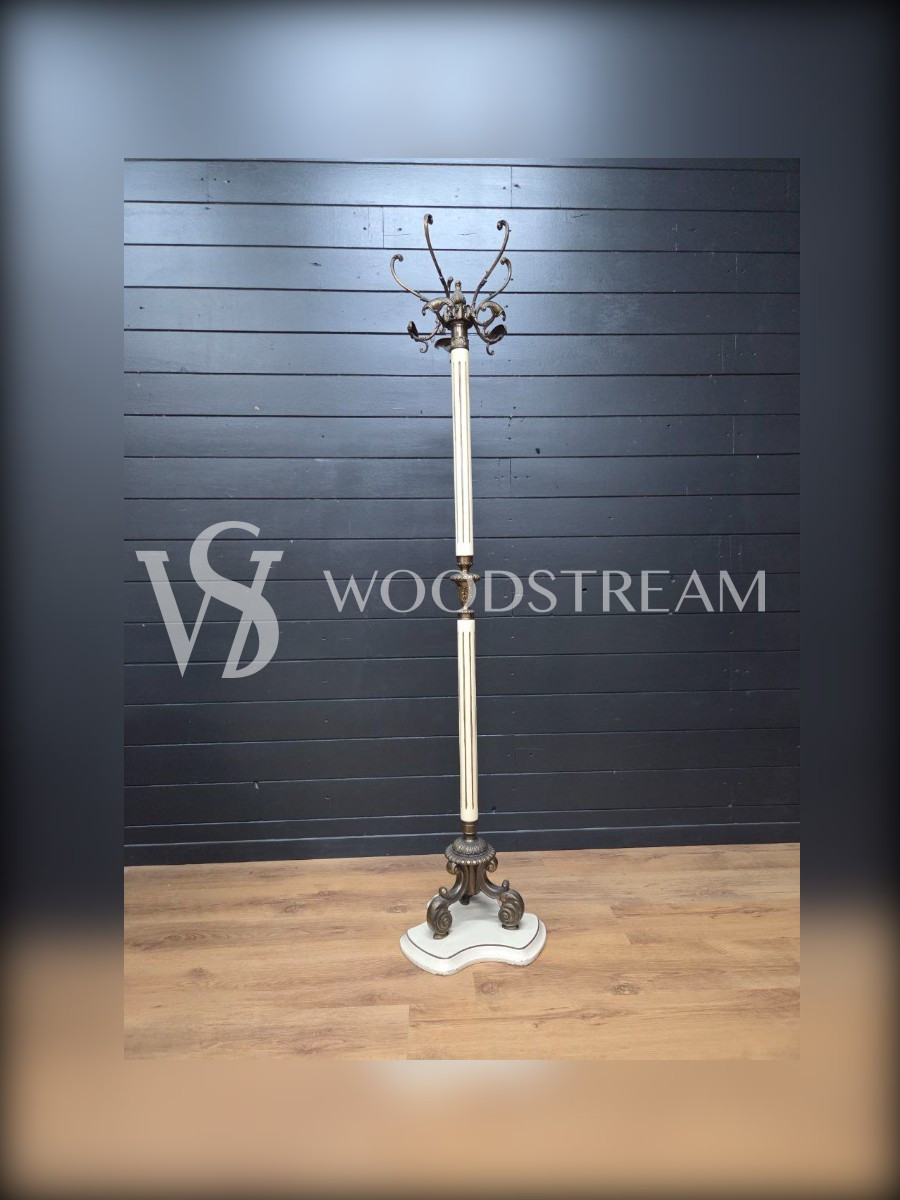 Вешалка напольная в стиле венецианского барокко