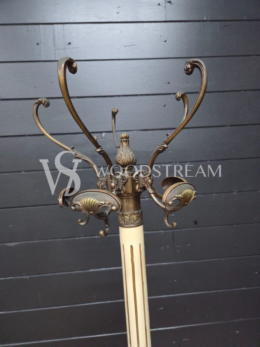 Вешалка напольная в стиле венецианского барокко