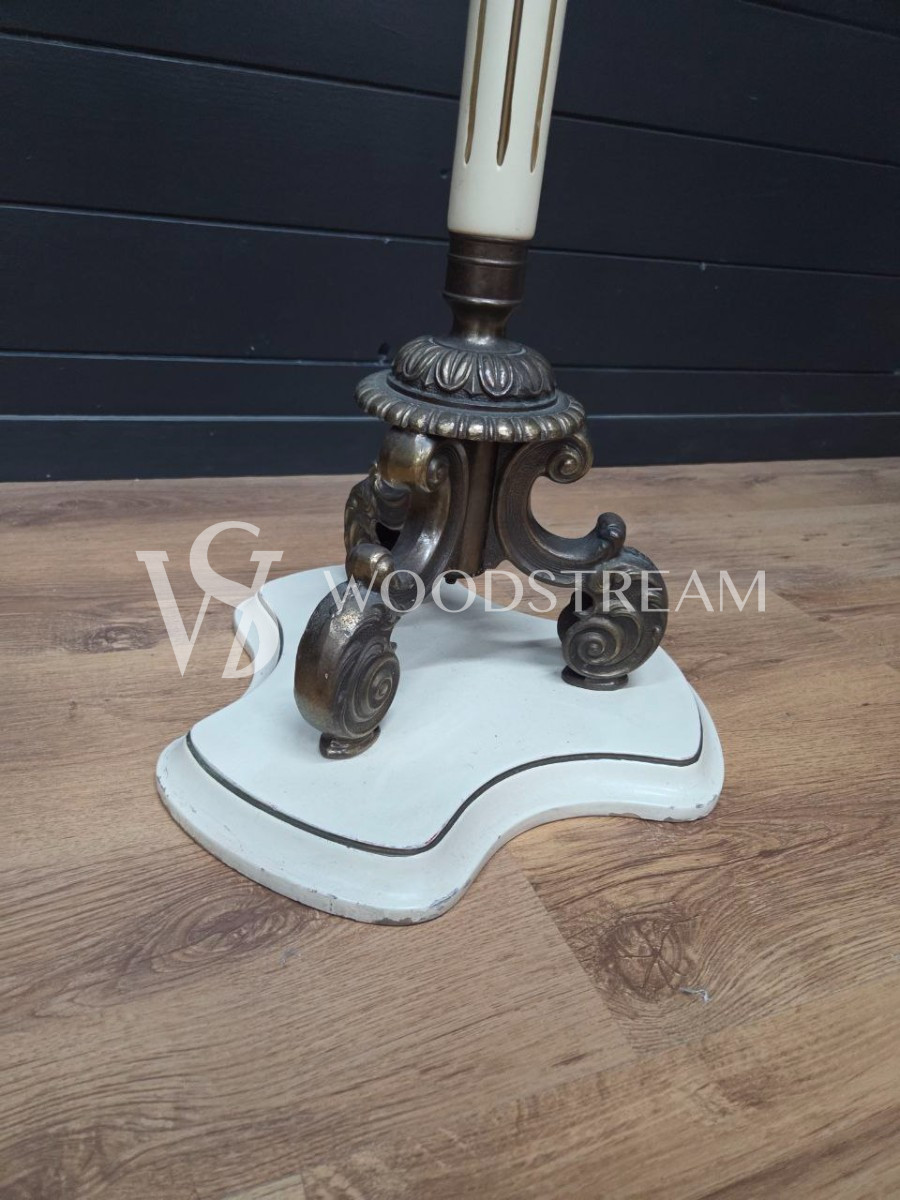 Вешалка напольная в стиле венецианского барокко