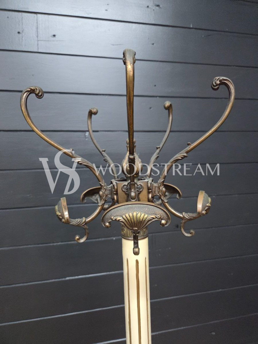 Вешалка напольная в стиле венецианского барокко