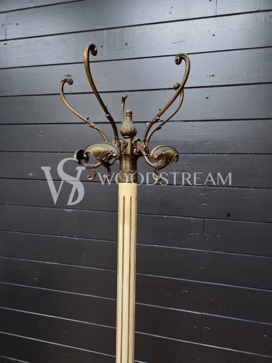 Вешалка напольная в стиле венецианского барокко